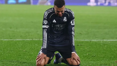 大乐透期号专家推荐：突发状况致局势逆转，4胜3分析前区十码